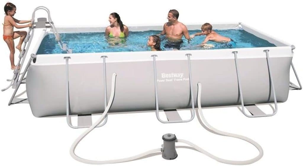 Test du kit piscine tubulaire Bestway 56441, rafraîchissez-vous en grand format