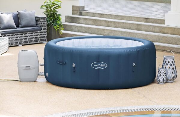 Bestway LAY-Z-SPA® Milan Airjet Plus™ 196 x 71 cm, 4-6 personnes