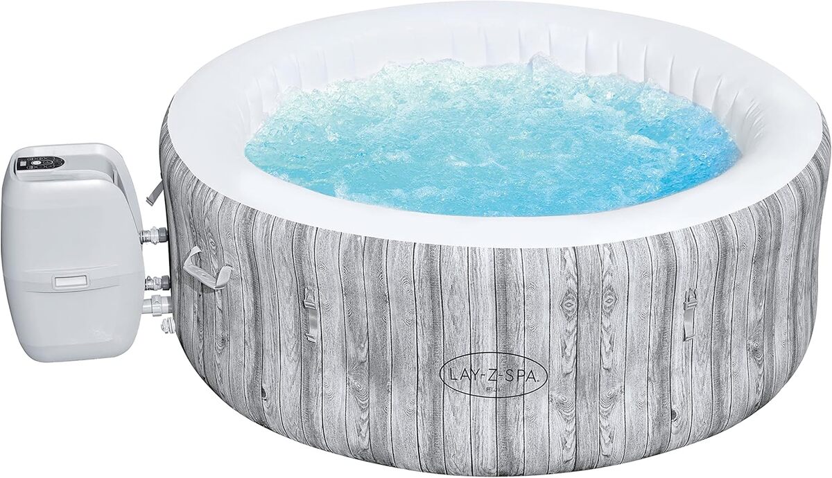Test du Bestway Lay-Z-Spa Fiji Airjet : détente pour 2 à 4 personnes