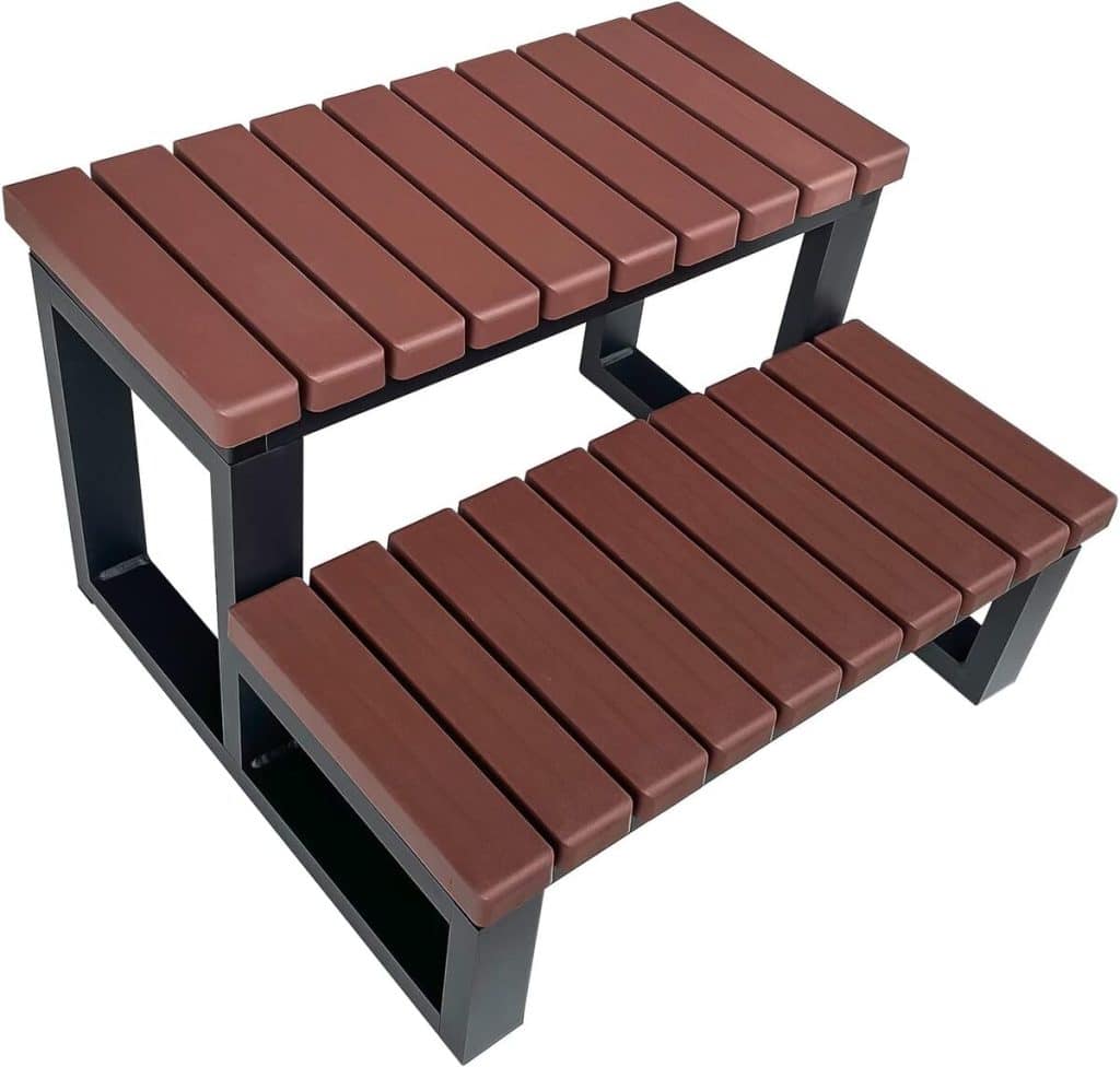 Test des marchepieds ACYED pour jacuzzi : robustesse et polyvalence