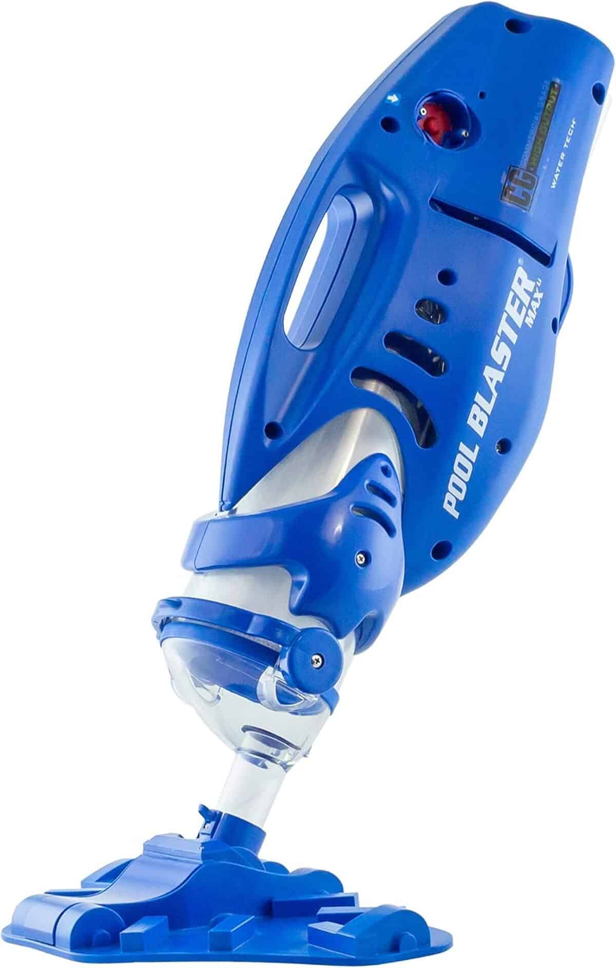 Test du Water Tech Pool Blaster Max Li CG : aspirateur à puissance maximale pour piscines et spas