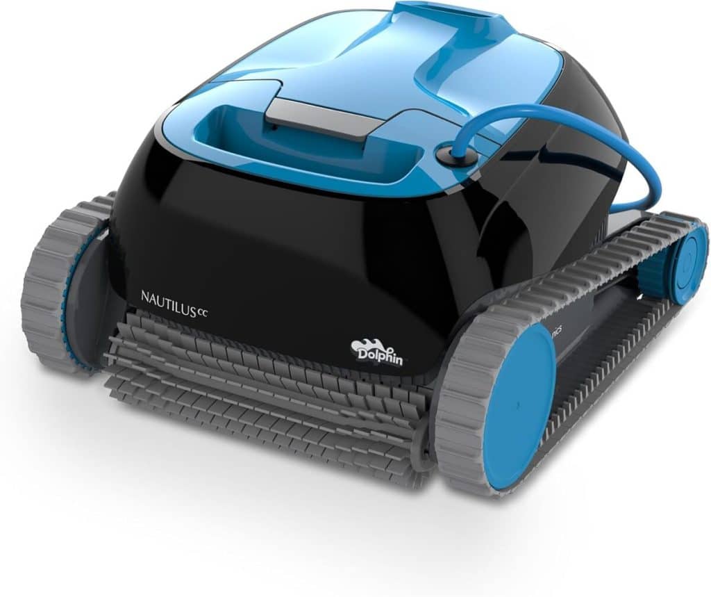 Test du Dolphin Nautilus CC : robot nettoyeur pour piscines enterrées