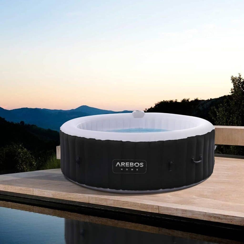 Test du spa gonflable Arebos : 130 jets pour 6 personnes
