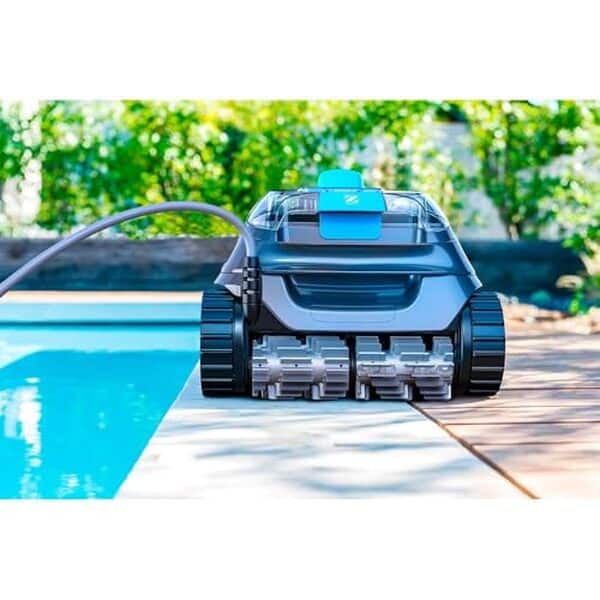 Découvrez le robot piscine Zodiac CNX 20, l'appareil ultime pour un nettoyage tout terrain. Performances, efficacité et entretien simplifié : faisons le point sur ses atouts et inconvénients.