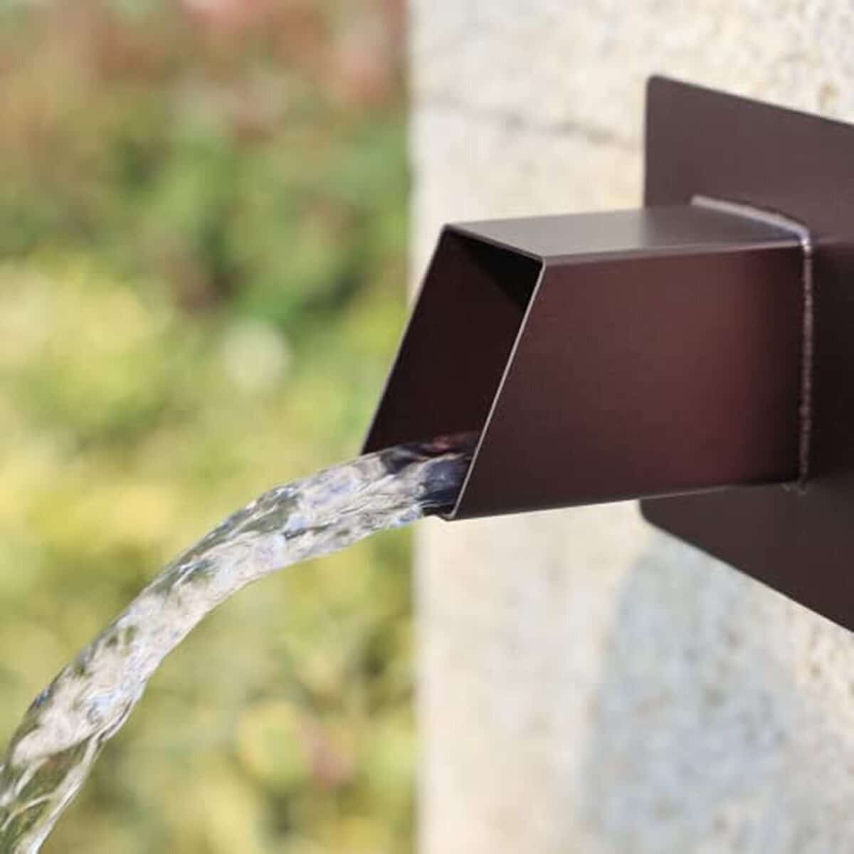 Test du déflecteur de fontaine Pondo acier inoxydable 316