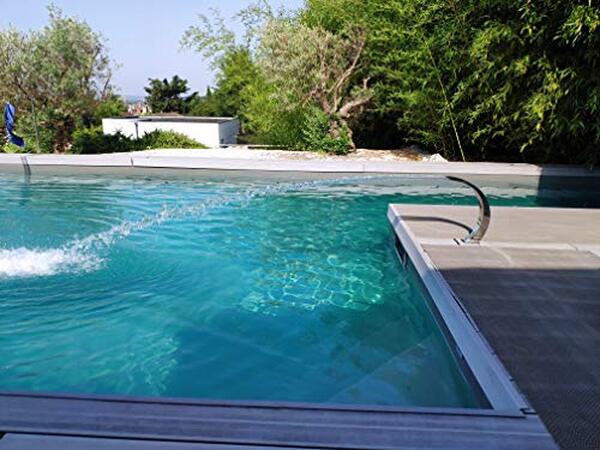 Découvrez notre test approfondi de la cascade inox 316 mini cobra, un accessoire élégant et performant pour piscines et bassins qui transforme votre espace extérieur en un véritable havre de paix.