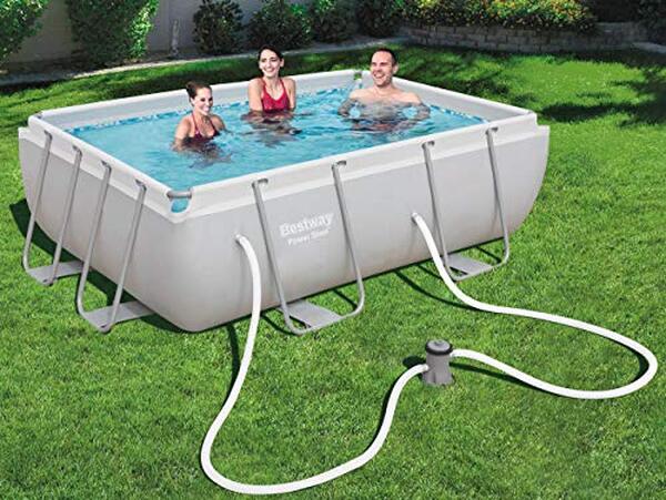 Découvrez notre test complet de la piscine Bestway 282 x 196 avec cadre en acier. Avis détaillés sur la robustesse, l'installation et l'efficacité de la pompe pour vos moments de détente estivale.