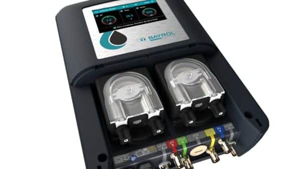 Découvrez notre test complet du Bayrol Technik Automatic Cl-pH et son efficacité en tant que dispositif connecté pour gérer votre piscine facilement et intelligemment