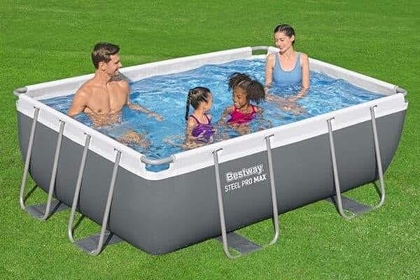Découvrez notre test complet de la piscine bestway steel pro max pour faire le meilleur choix cet été et profiter pleinement des joies de la baignade à domicile.