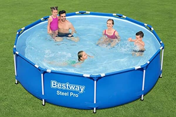 Test détaillé de la piscine hors sol Bestway Steel Pro™ 305 x 76 cm : caractéristiques, performances et avis utilisateurs pour bien choisir votre piscine.