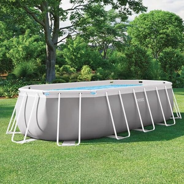 Découvrez notre test détaillé de la piscine Intex Prism Frame ovale tubulaire : performances, installation, avantages et inconvénients pour bien choisir. 