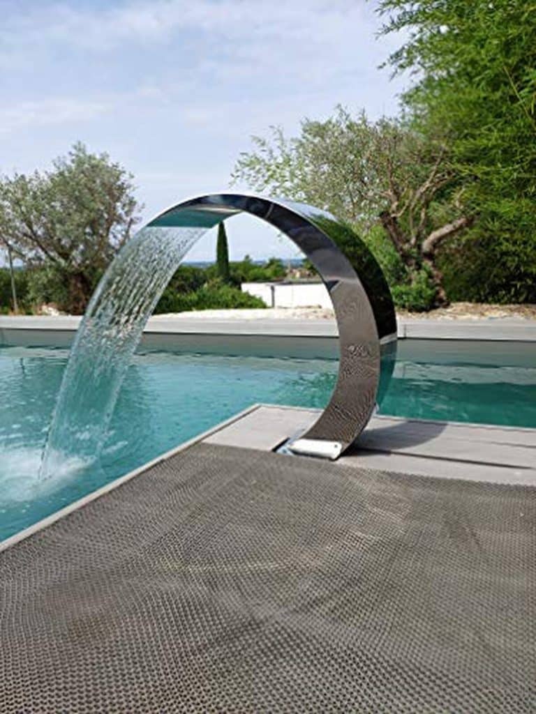 Test de la fontaine Cascades-Inox 316 Cobra 65cm pour piscine et bassin
