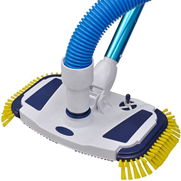 Découvrez notre test complet de l'aspirateur piscine avec pôle télescopique et tuyau : performance, facilité d'utilisation et résultats garantis pour une piscine impeccable.
