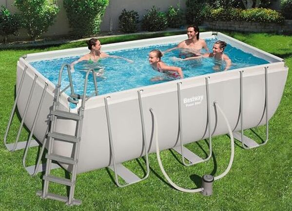 Découvrez notre test complet de la piscine Bestway Power Steel Frame carrée : caractéristiques, installation, performances et avis pour bien choisir votre piscine.