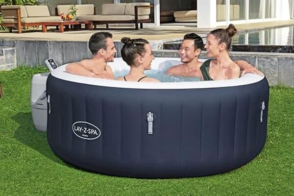 Découvrez notre test détaillé du spa gonflable Bestway Miami AirJet bleu. Performances, efficacité énergétique et avis complets pour bien choisir votre spa. 