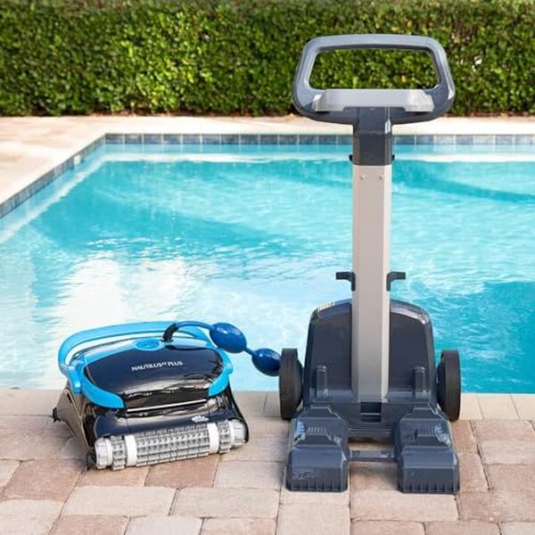 Découvrez notre test complet du Dolphin Nautilus CC Plus : performances, efficacité et caractéristiques du robot aspirateur piscine le plus fiable du marché. 